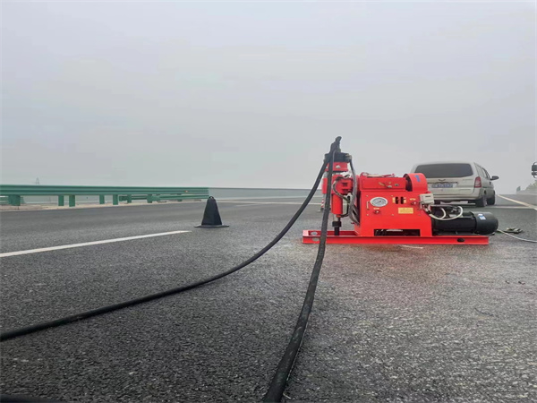 澄海马路路基路面开裂下沉注浆加固灌浆