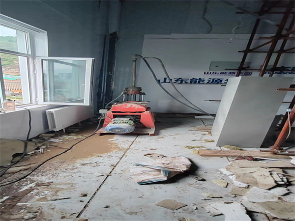 澄海地基基础下沉墙体裂缝加固注浆顶升施工